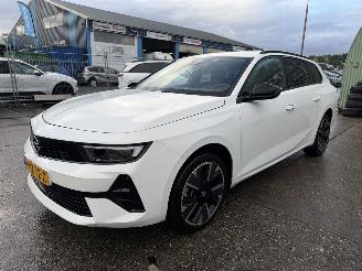 Unfallwagen Opel Astra 54 kWh 115KW Autom. Clima Navi Electric NAP 2025/5