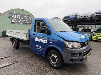 krockskadad bil bedrijf Volkswagen Transporter 2.0 TDI 75KW Pick-Up 2012/10
