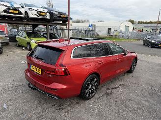 Volvo V-60 2.0 T8 223KW Twin Engine AWD Pano Clima Navi Led Xenon HUD picture 5