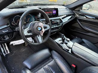 BMW 5-serie 540D Touring xDrive 235kW High Executive picture 9
