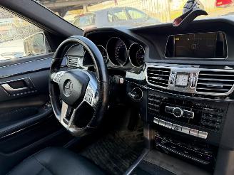 Mercedes E-klasse 300 Hybrid 150KW Bluetec Autom. Clima Navi Leer picture 9