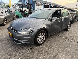 Volkswagen Golf 1.6 TDI 85KW Clima Navi Camera Led Comfortline picture 5