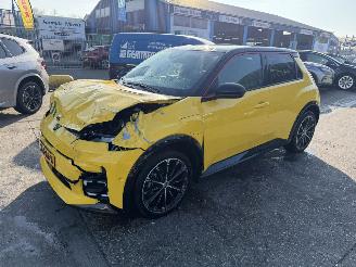 škoda osobní automobily Renault 5 52 kWh 110KW Comfort Range Iconic Cing Clima Navi 2025/4