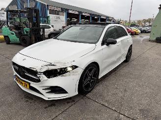 Avarii autoturisme Mercedes A-klasse 160 80KW Pano Clima Navi AMG-Pakket Camera NAP 2020/2