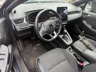 Renault Clio 1.6 E-Tech Hybrid 140 R.S. Line 69&24kW picture 9