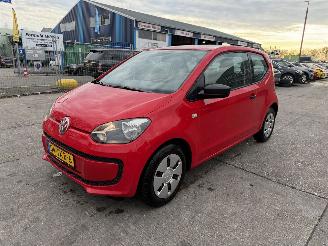 damaged passenger cars Volkswagen Up! 1.0 44KW Airco NAP 2012/2