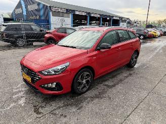 Unfallwagen Hyundai I-30 1.0 T-GDI 88KW MHEV Clima Led Camera Comfort 2022/3