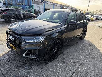 Unfallwagen Audi Q7 55 TFSI 250KW Quattro Pano Clima Navi 7-Pers Proline Plus 2019/12