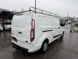 Ford Transit Custom 2.0 TDCI 96KW Clima Led L2H2 Imperiaal NAP picture 2
