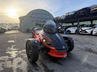 skadebil motor Can-Am SPIDER RS-S CAN-AM Spyder RS-S 72kW Akrapovic 2010/3