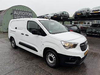 skadebil bedrijf Opel Combo 1.5D 75KW L2H1 Airco Schuifdeur Edition NAP 2021/4