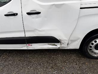 Opel Combo 1.5D 75KW L2H1 Airco Schuifdeur Edition NAP picture 17