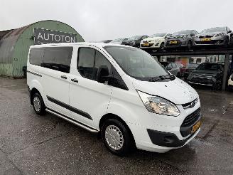škoda osobní automobily Ford Transit 2.2 TDCI 74KW 9-Pers Airco Navi L1H1 2014/7