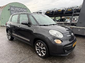 skadebil auto Fiat 500L 1.4-16V 70KW Lounge Clima Pano 2013/3