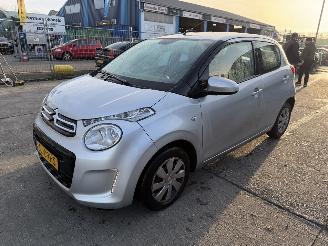 Vaurioauto  passenger cars Citroën C1 1.0 E-VTI 51KW Led Airco Selection 5-Drs NAP 2016/4