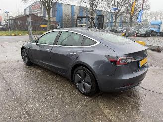 krockskadad bil auto Tesla Model 3 75 kWh 258KW Long Range AWD Clima Navi Pano NAP 2019/12