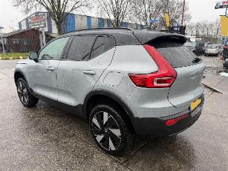 Coche accidentado Volvo XC40 69 kWh 175KW Single Motor Core Clima Navi Led 2024/1