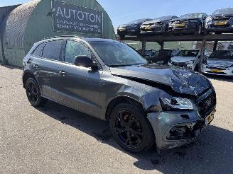 krockskadad bil auto Audi Q5 2.0 TDI 140KW Quattro Pano Clima Navi S-Line 2016/1