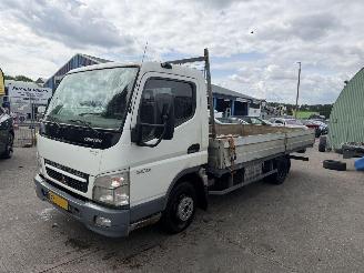 krockskadad bil bedrijf Mitsubishi Canter 3.0 DI 92KW Airco Chassis Cabine Dubbel lucht 3S13 335 2007/2