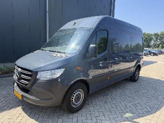 Vaurioauto  commercial vehicles Mercedes eSprinter 55 kWh 85KW L2H2 Clima Camera NAP 2021/7