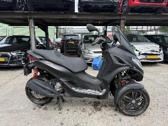 Unfall Kfz Motorrad Piaggio MP3 300 HPE Sport 19kW 2023/2