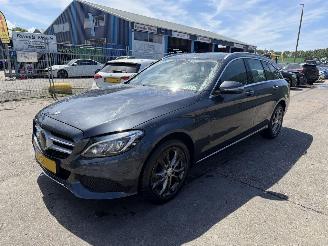 uszkodzony samochody osobowe Mercedes C-klasse 250CDI 150KW Autom. 4Matic Clima Navi Led Xenon 2015/3