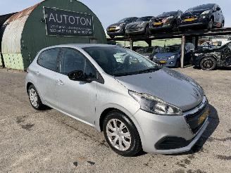  Peugeot 208 1.2 60KW Active Navi Airco 5-Drs 2016/5