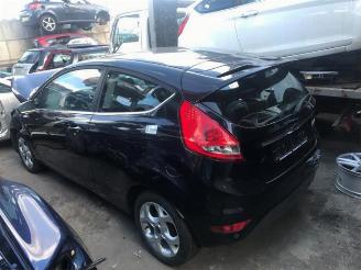 Ford Fiesta  picture 2