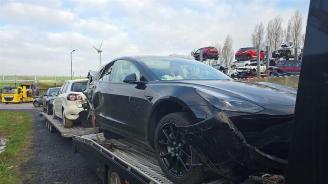 Sloopauto Tesla Model 3 Model 3, Sedan, 2017 Standard RWD Plus, Loing Range RWD 2022