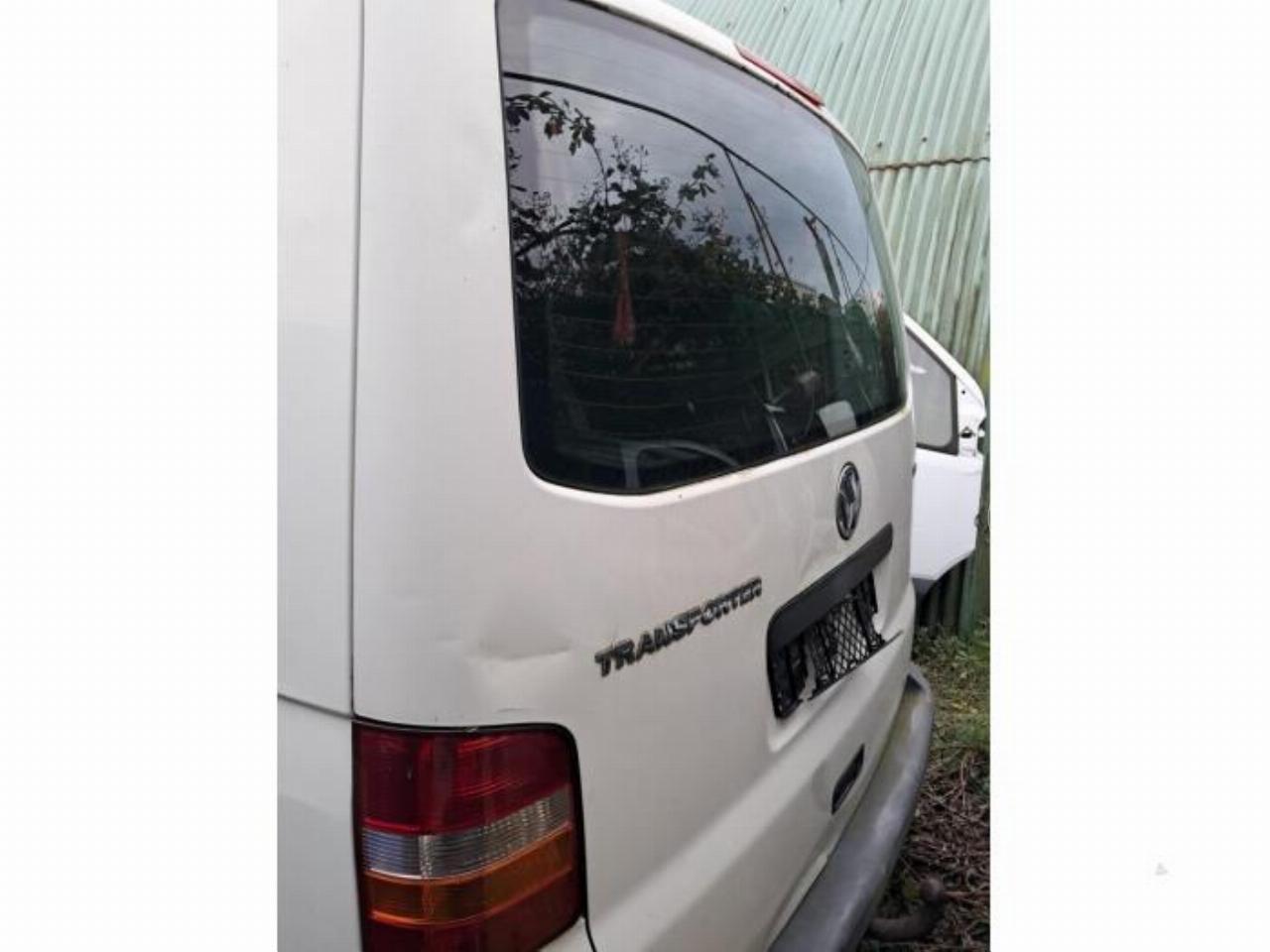 Volkswagen Transporter Transporter T5, Van, 2003 / 2015 1.9 TDi