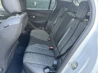 Peugeot 208 Allure picture 13