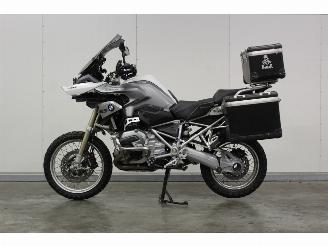 krockskadad bil motor BMW R 1200 GS LC 2013/3