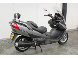 Suzuki AN 400 Burgman picture 4