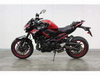 krockskadad bil motor Kawasaki Z 900 ABS 2024/7