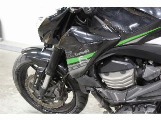 Kawasaki Z 800 ABS picture 11