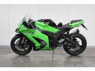 krockskadad bil motor Kawasaki  Ninja ZX-10R ABS 2011