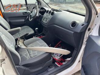 Ford Transit Connect Transit Connect, Van, 2002 / 2013 1.8 TDCi 90 DPF picture 17