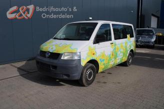 demontáž osobní automobily Volkswagen Transporter Transporter/Caravelle T5, Bus, 2003 / 2015 1.9 TDi 2006/10