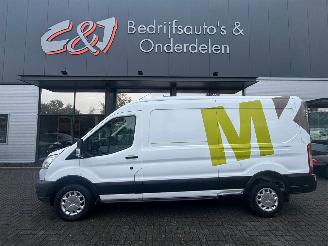 Ford Transit  picture 2