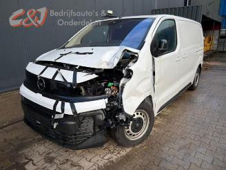 skadebil auto Opel Vivaro Vivaro, Van, 2019 2.0 Diesel 145 2024/10