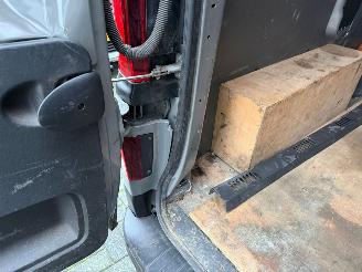 Renault Trafic Renault Trafic L1H1 1.6 dCi 145 Energy Confort DC 2.9T schade airco cruise picture 20