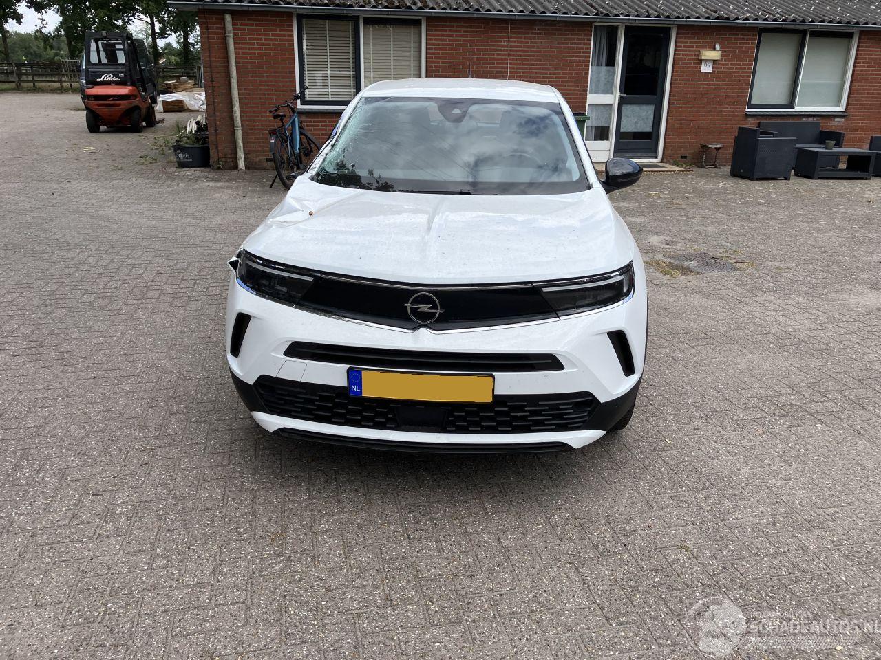 Opel Mokka-E 