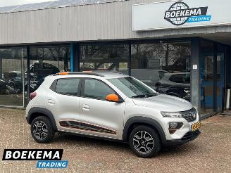 Schadeauto Dacia Spring Comfort Plus (Orange Pack) 27 kWh Leder Clima Navi Cruise 2021/12