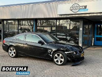 krockskadad bil auto BMW 3-serie 320i 163PK Corporate Lease Business Navagita 2011/2