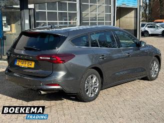Ford Focus Wagon 1.0 EcoBoost Hybrid Titanium Stoel/Stuurverw. Navigatie Camera picture 2