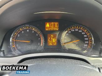 Toyota Avensis 2.0 VVTi Dynamic Automaat Navigatie Clima Cruise picture 18