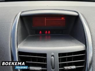 Peugeot 207 1.6 16V T Le Mans 150PK Climate Cruise Schaalstoelen picture 21
