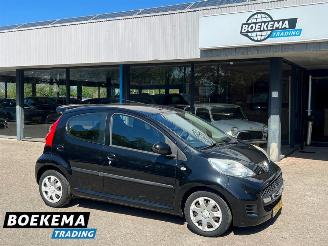 skadebil auto Peugeot 107 1.0-12V XS Airco 5-Drs Elek-pakket 2010/6