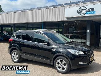 Voiture accidenté Ford Kuga 1.5 Titanium Styling Pack Navigatie Cruise Climate Stoelverw. 2016/8