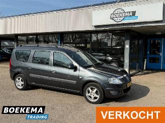 Auto incidentate Dacia Logan MCV 1.6 16V Lauréate 7-Persoons Airco 2010/4